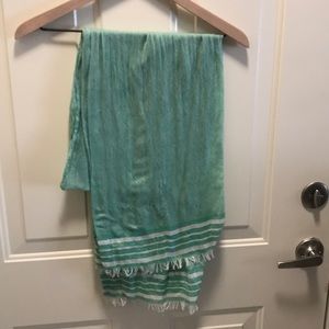 Green wrap/scarf